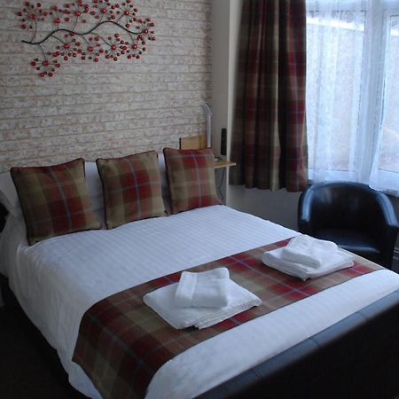 Trevali Guest House Bognor Regis Extérieur photo