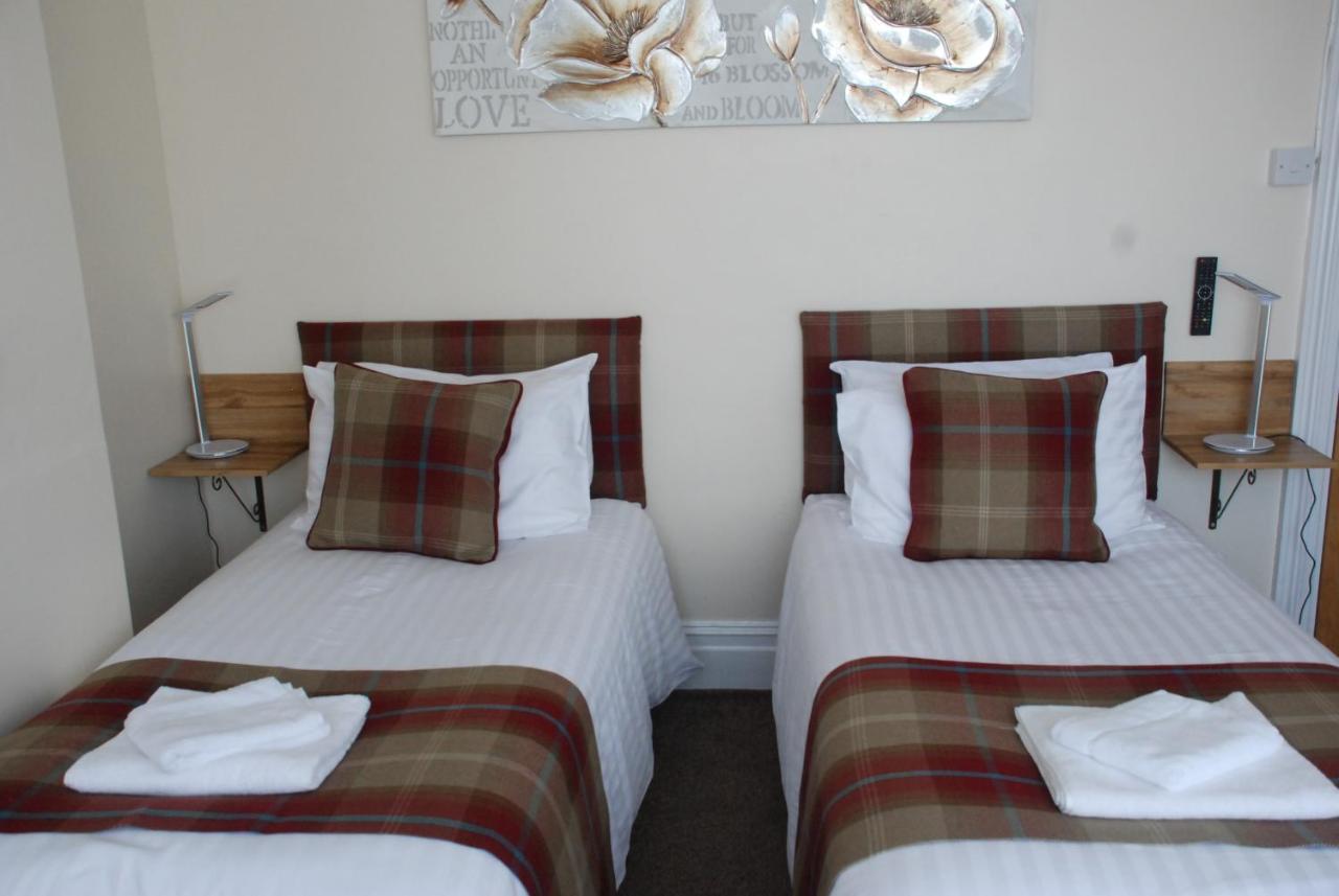 Trevali Guest House Bognor Regis Extérieur photo