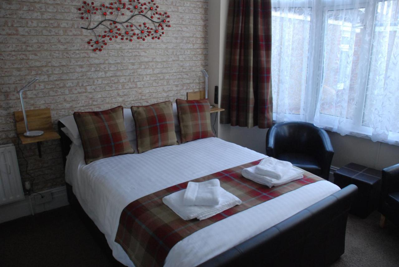 Trevali Guest House Bognor Regis Extérieur photo