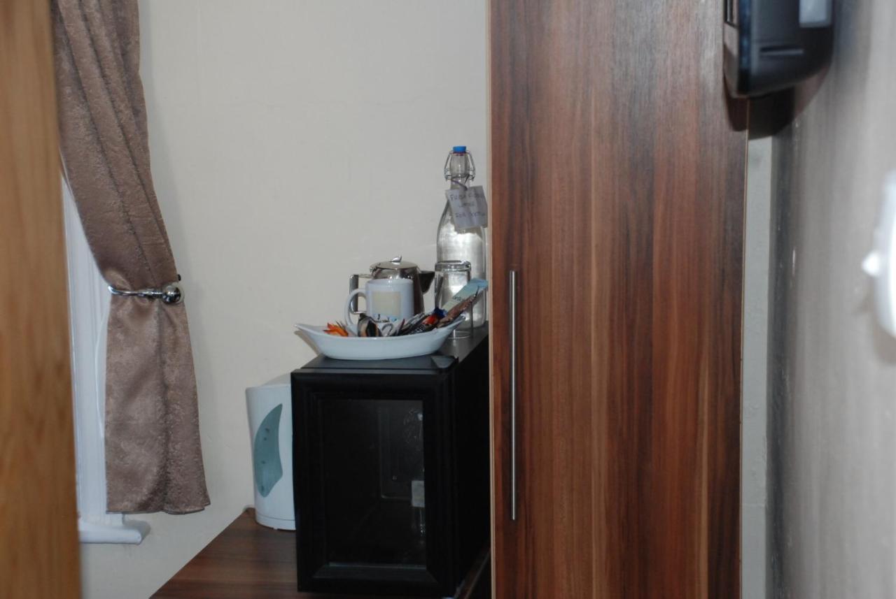 Trevali Guest House Bognor Regis Extérieur photo